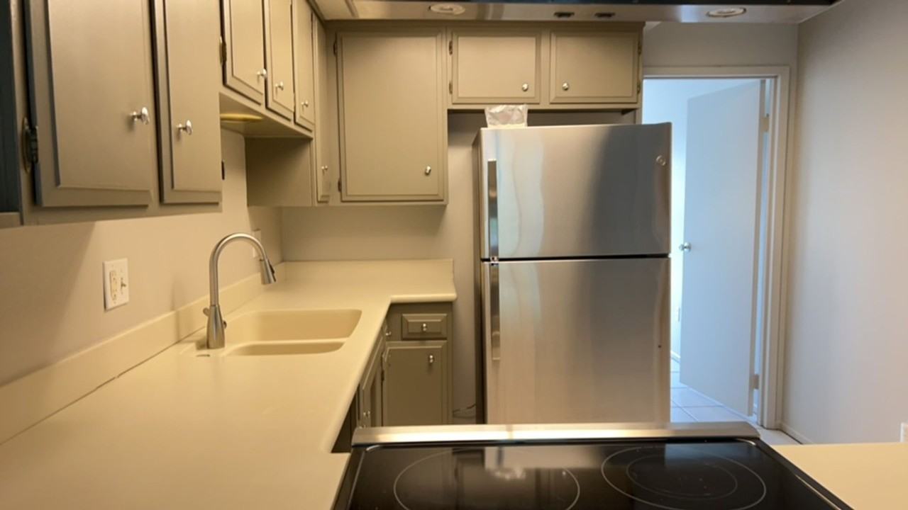 22745 Palm Avenue - Photo 3 of 19