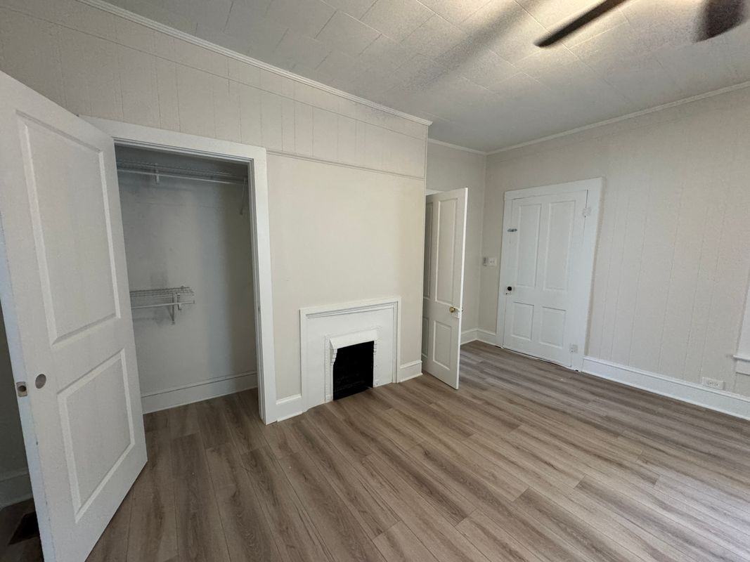 140 Juniper Street - Photo 6 of 11