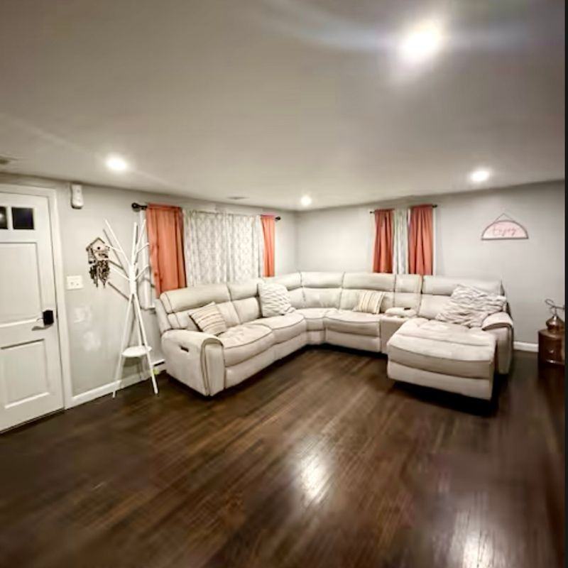 29 Fresh Pond Circle - Photo 2 of 22