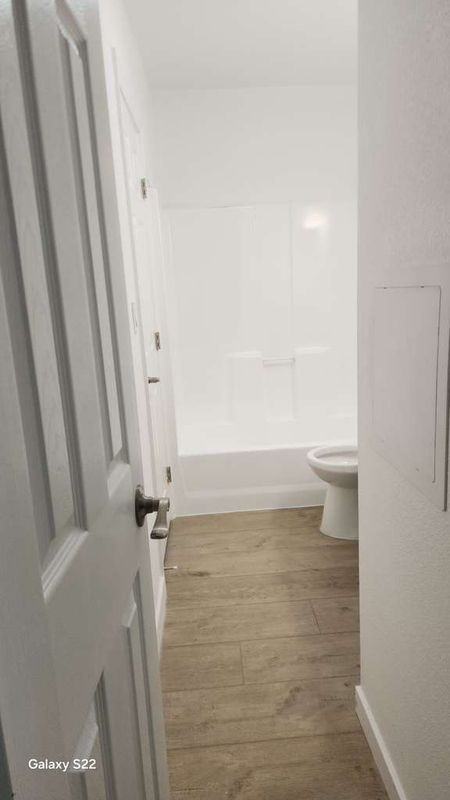 8818 Chester Street - Photo 3 of 6