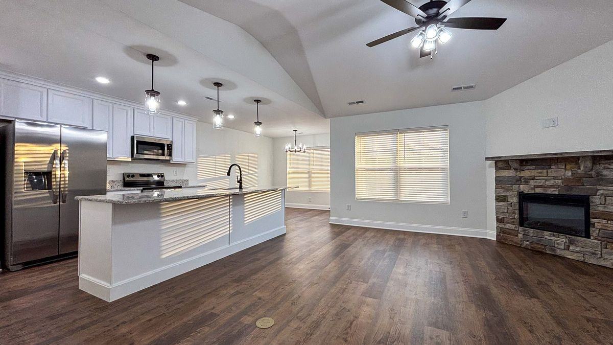 659 Snowflower Circle - Photo 2 of 15