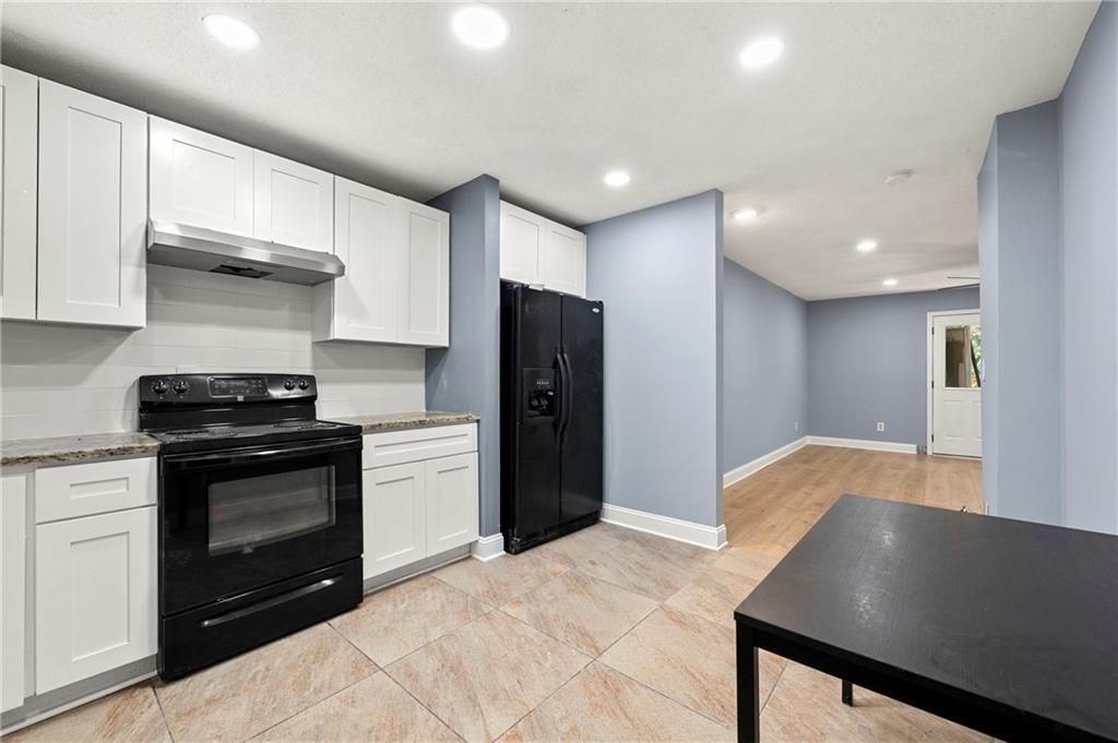 6708 Baynes Hill Circle - Photo 6 of 17