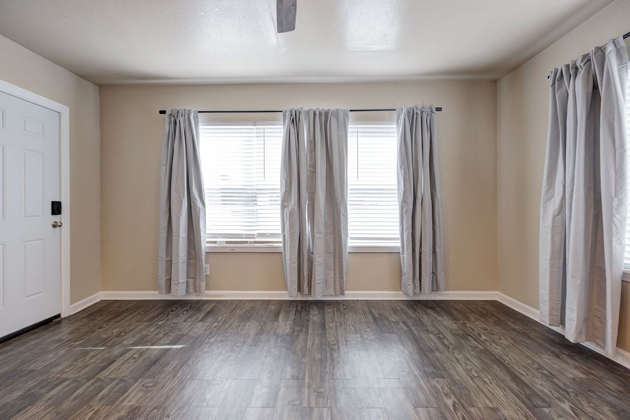 2325 Nw 12th St #A - Photo 7 of 20