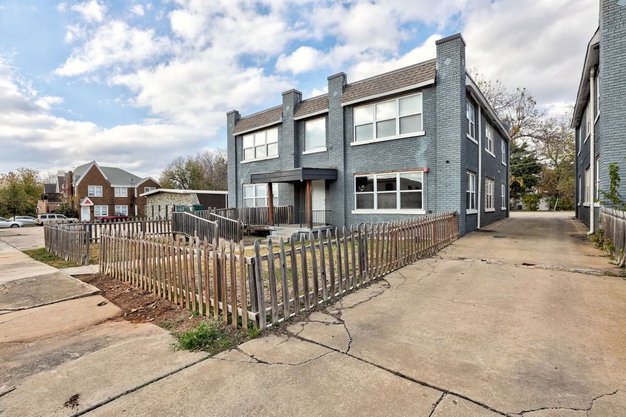 2325 Nw 12th St #D - Photo 7 of 29