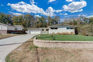 1917 North Edgemoor Drive - Photo 1 of 1