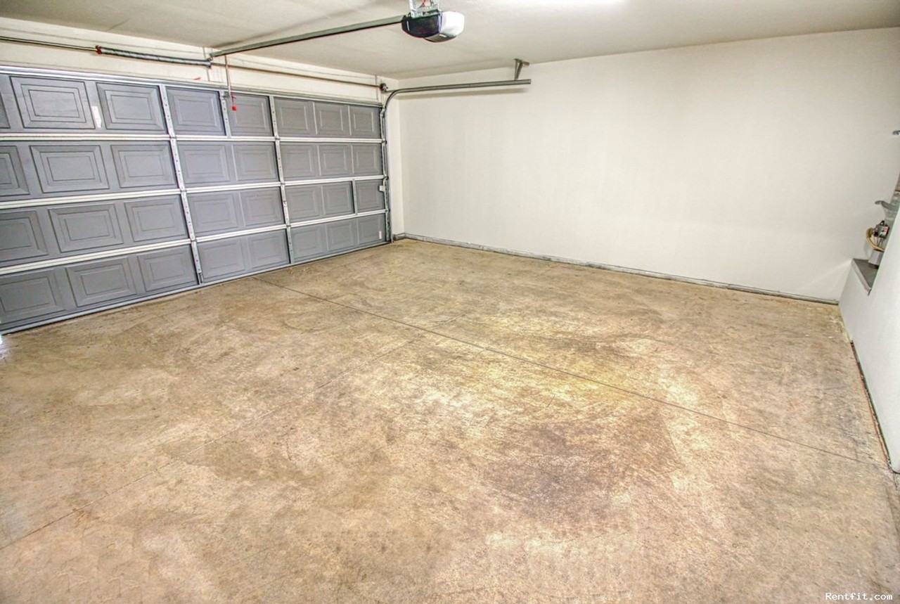 113  -  YOUNG-WOO &  EUN-JA KIM PARK - Photo 3 of 8