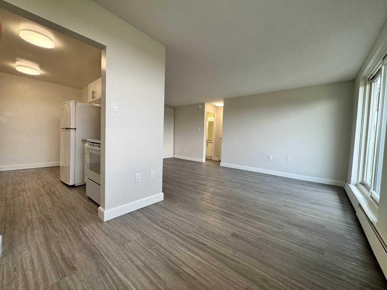 200 London Rd - Photo 4 of 15