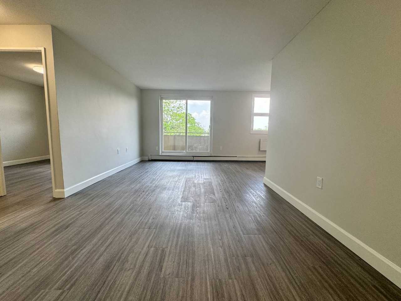 200 London Rd - Photo 7 of 15