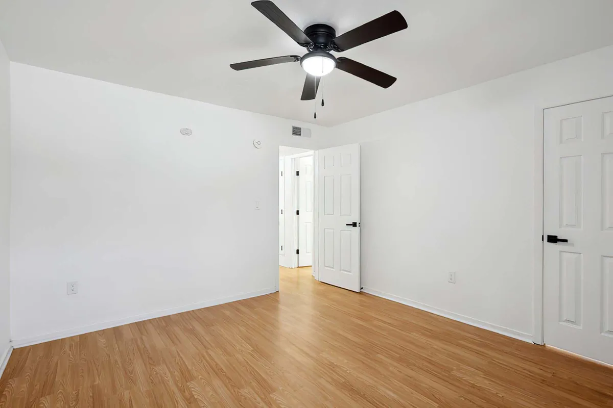 1500 Reagan Hill Drive #114R - Photo 6 of 20