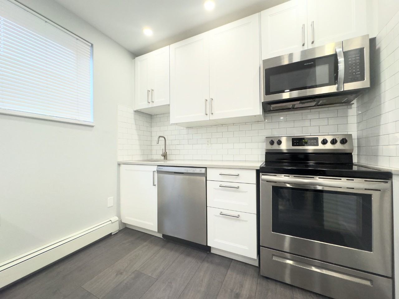 449 Concession Street #1 - Photo 6 of 11