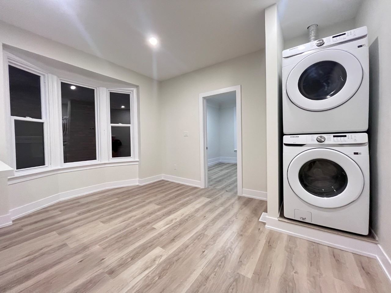 33 Somerset Avenue - Photo 6 of 15