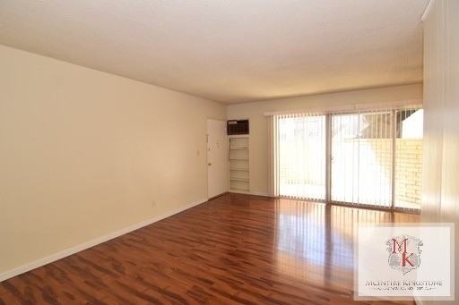 244 South El Molino Avenue #11 - Photo 4 of 14