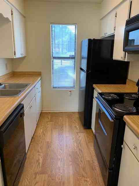 2305 Bemiss Road - Photo 3 of 9