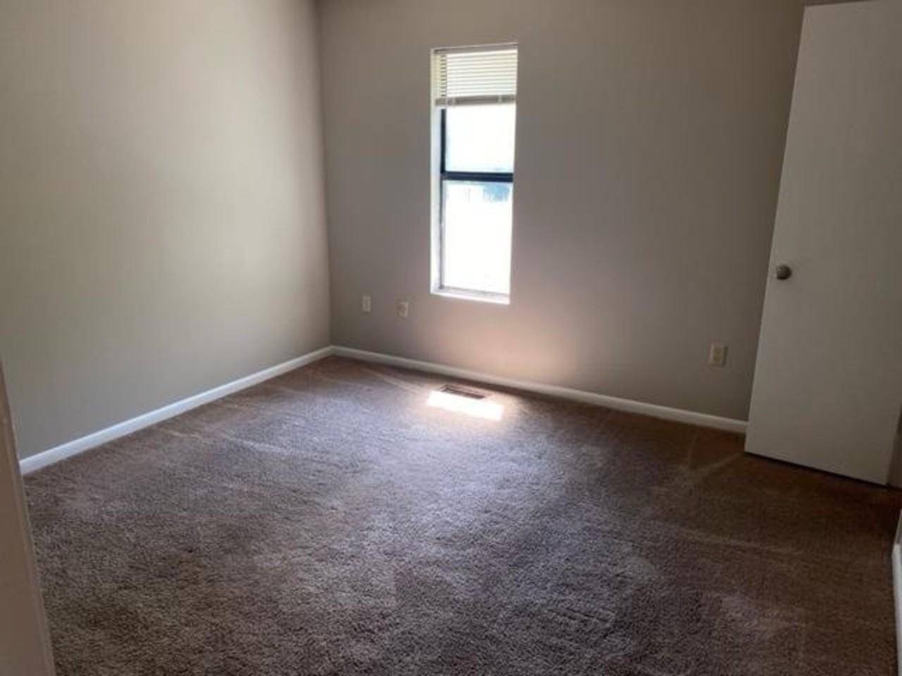 2305 Bemiss Road - Photo 7 of 9