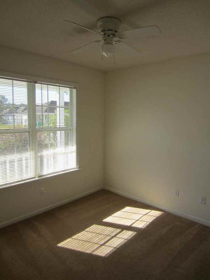 4060 Chadwyck Drive - Photo 3 of 8