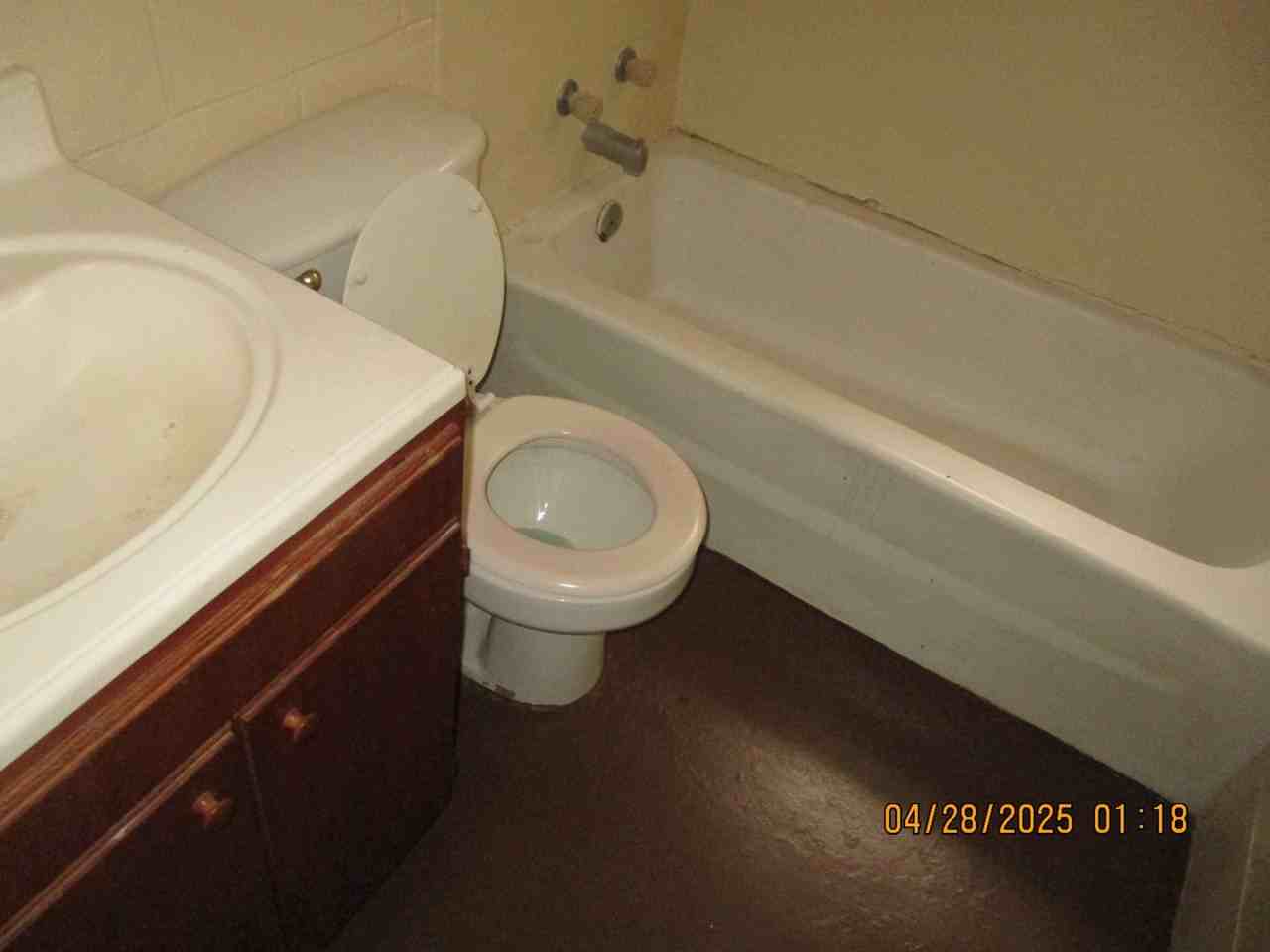 1517 E Residence Ave - Photo 3 of 8