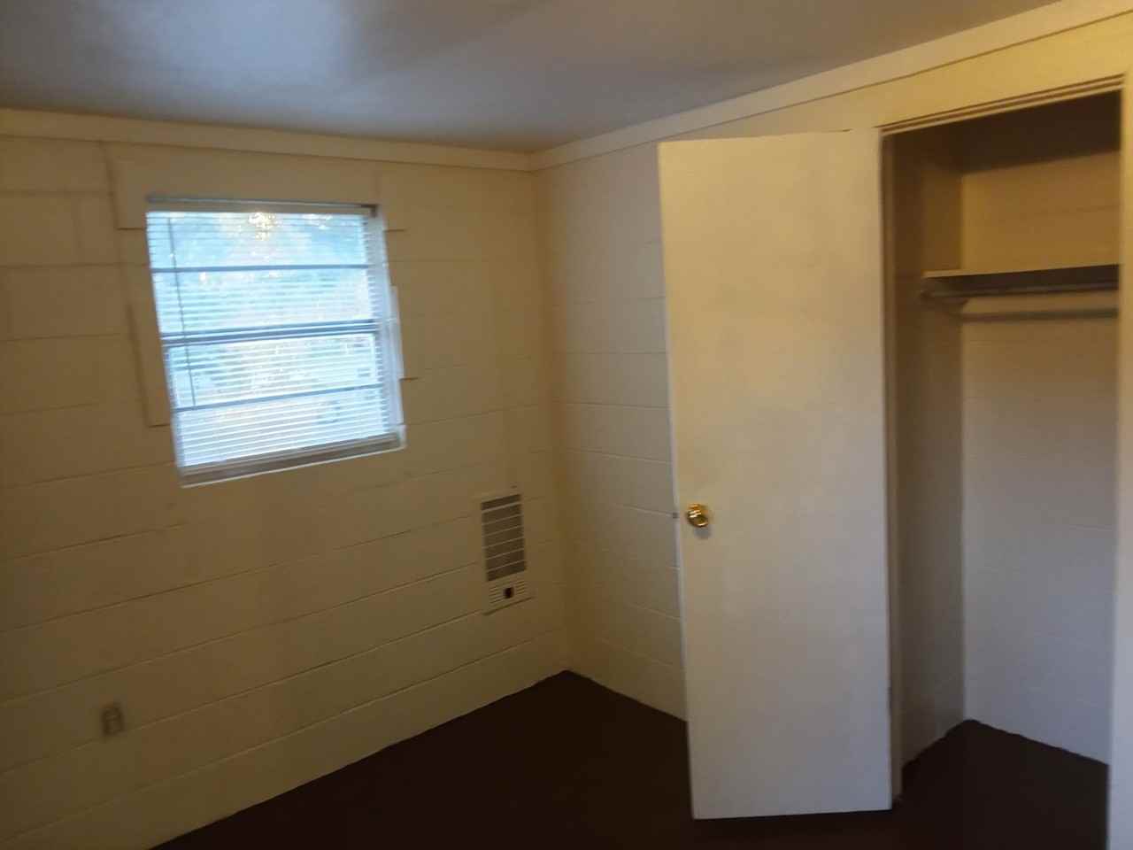 1517 E Residence Ave - Photo 6 of 8