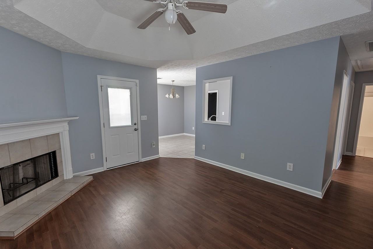 6725 Taylor Ridge Rd - Photo 6 of 26
