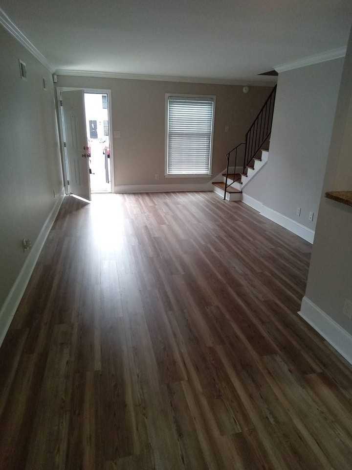 764 West Franklin Street - Photo 3 of 10