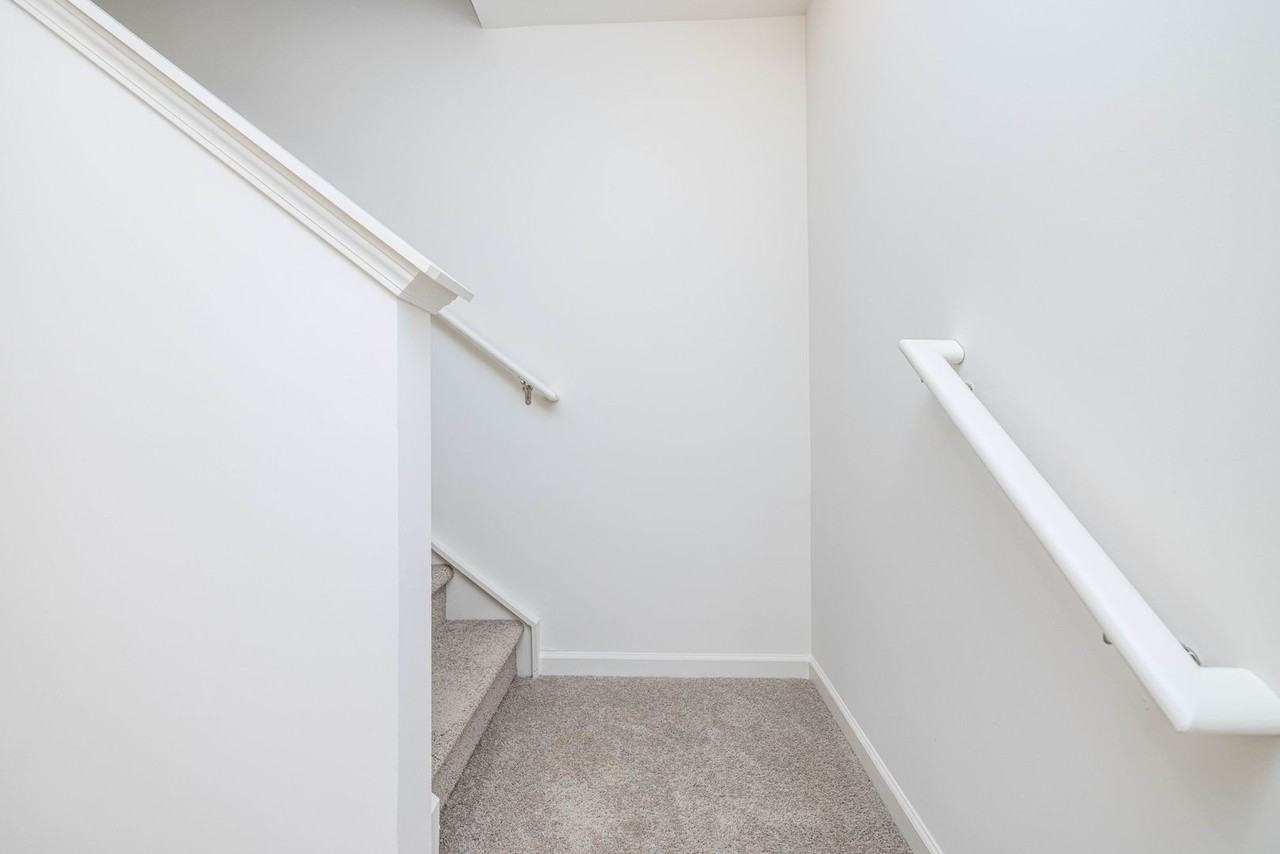 1005 Pine St - Photo 6 of 16