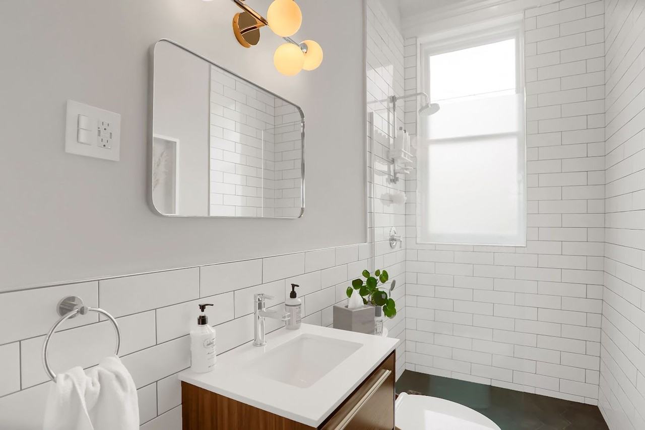 254 North Allegheny Street - Photo 3 of 20