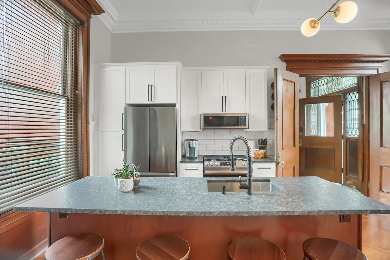 254 North Allegheny Street - Photo 4 of 20