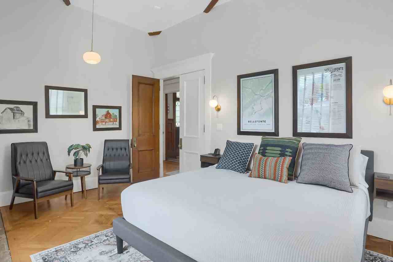 254 North Allegheny Street - Photo 6 of 20