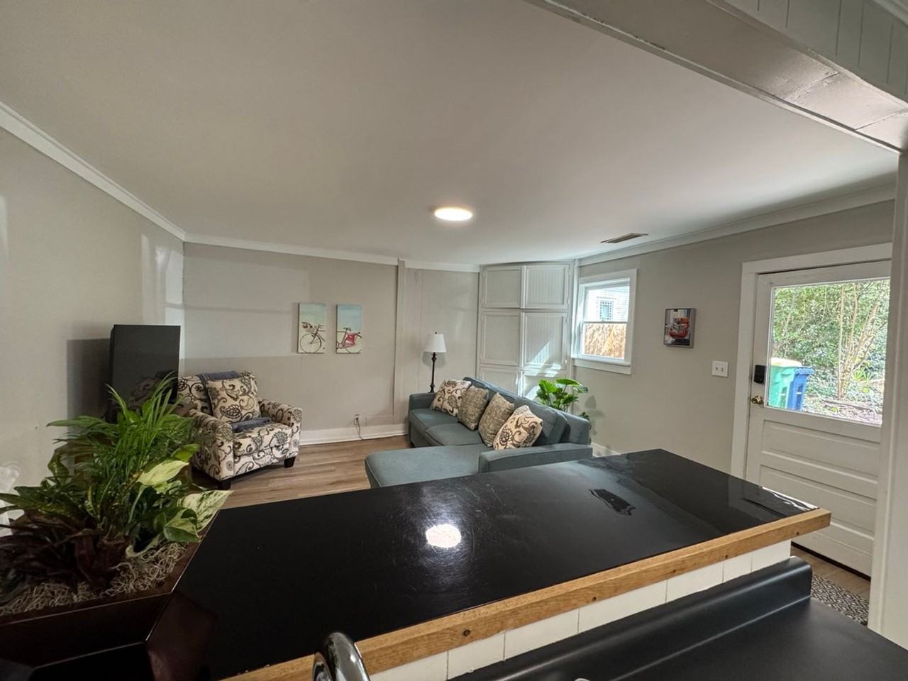 275 Boulevard Heights - Photo 7 of 14