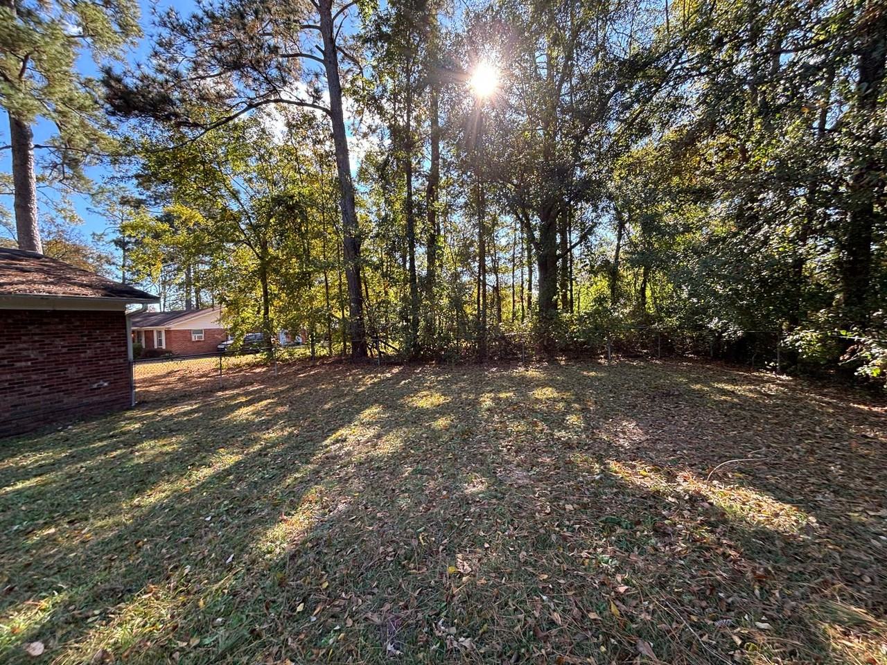 2511 Drayton Dr - Photo 6 of 27