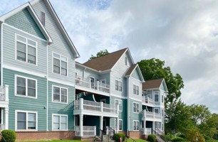 featured image of 1517 Laurel Ave #301