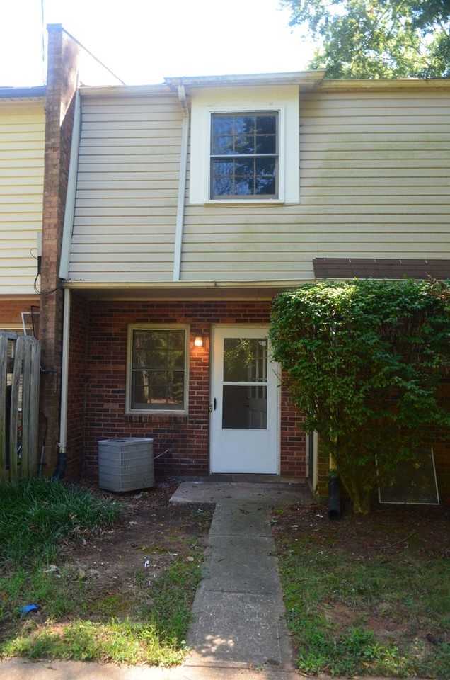 210 Vineyard Park Road - Photo 3 of 16