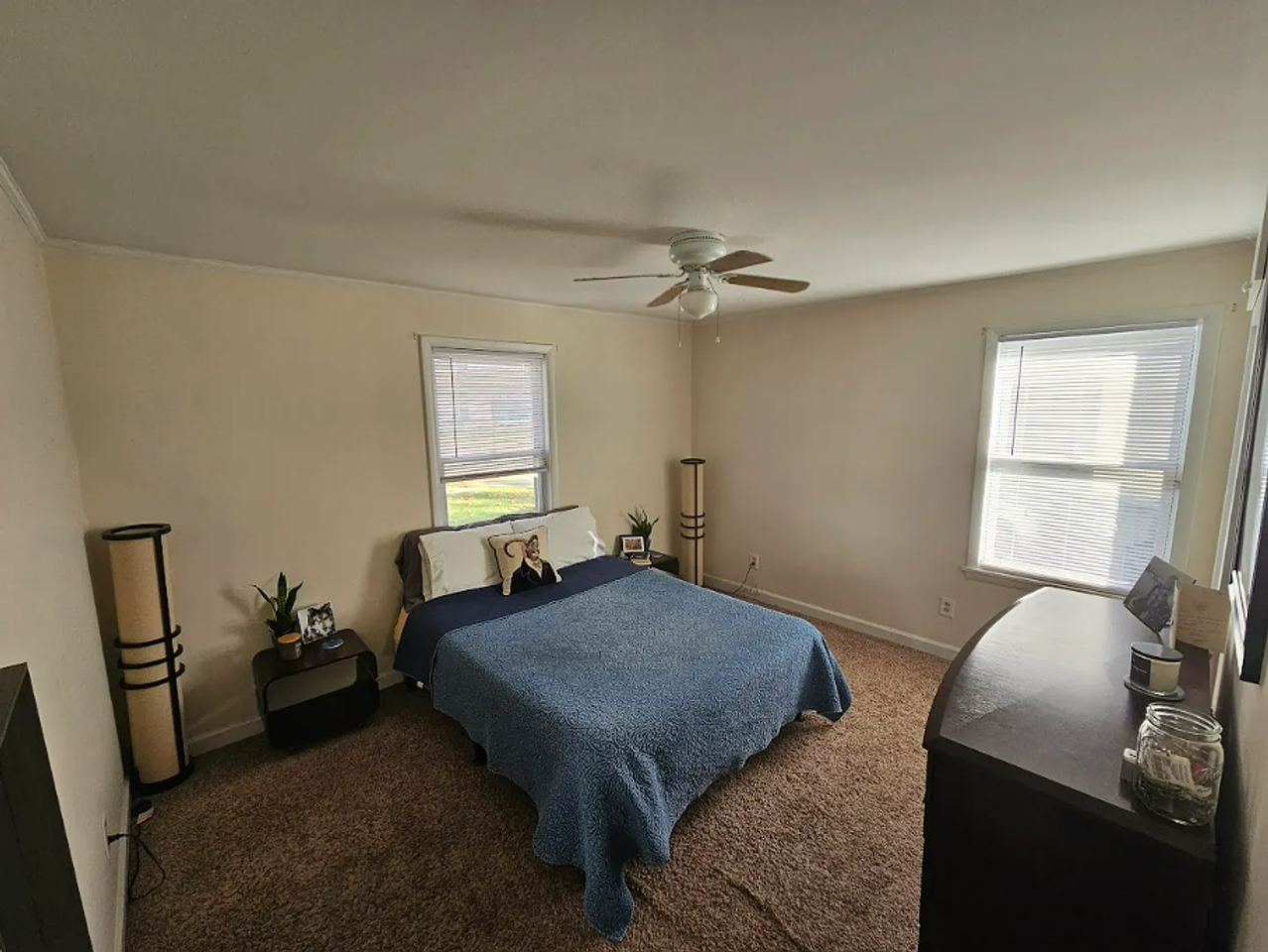 10211 Troy St - Photo 7 of 14