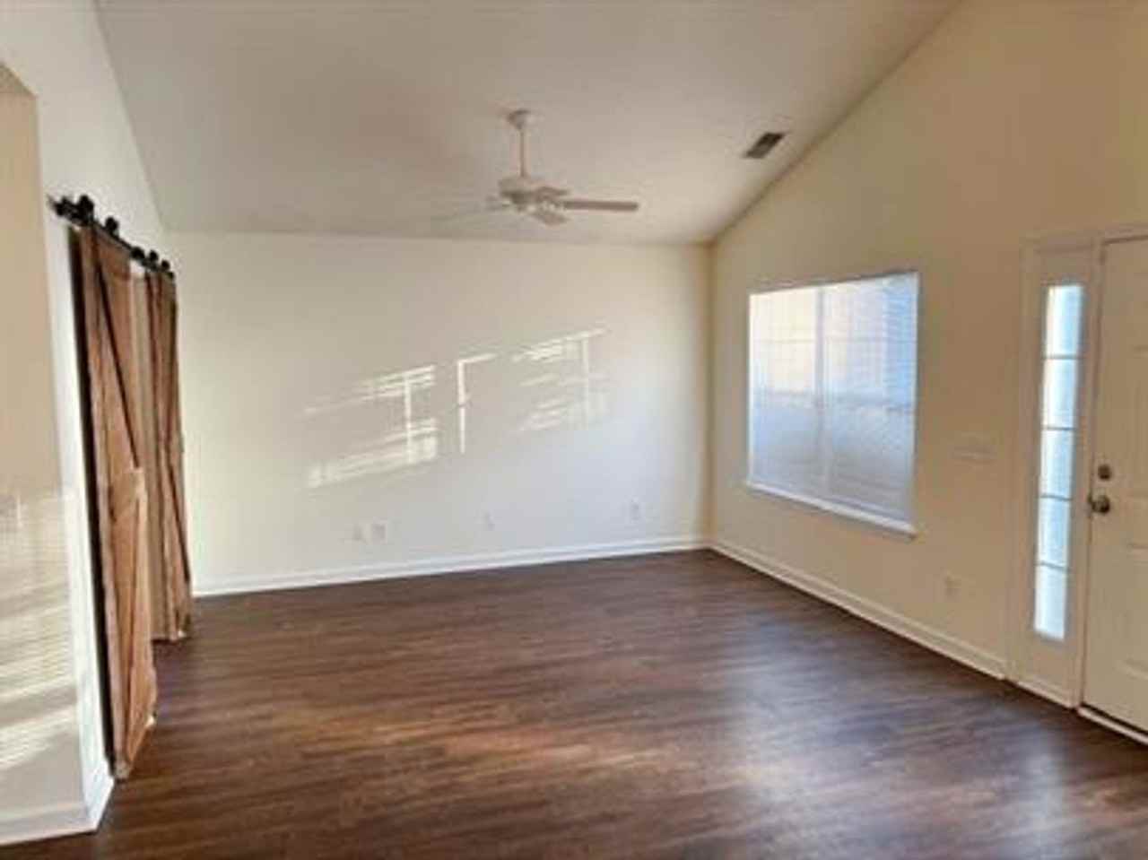 762 Corn Planters Court South - Photo 4 of 21