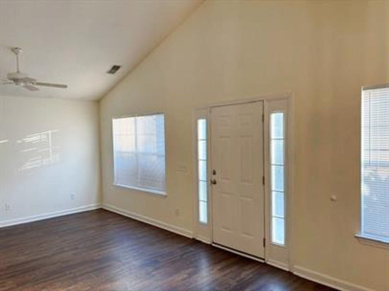 762 Corn Planters Court South - Photo 5 of 21