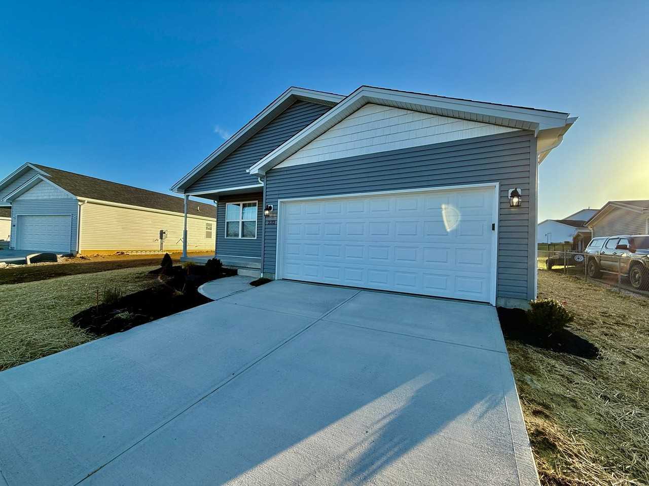 232 Taylor Drive - Photo 2 of 27