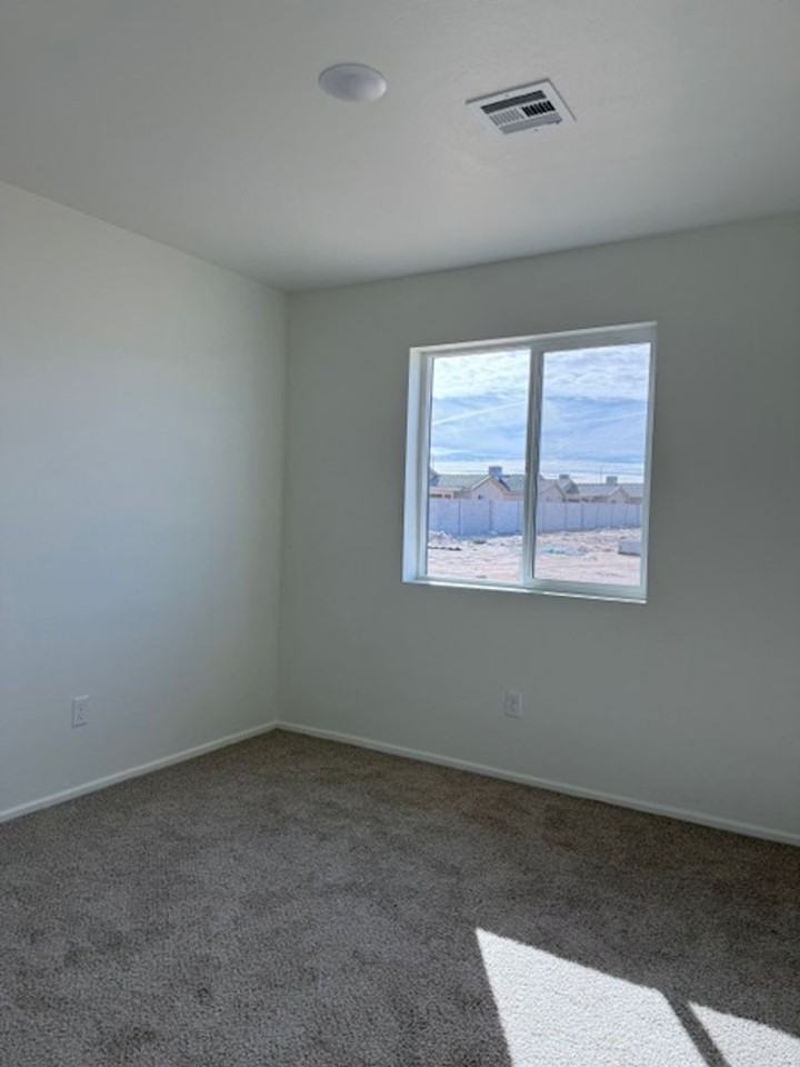 4667 S Desert Willow Way - Photo 6 of 8