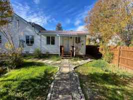 featured image of 146 East 4th Avenue