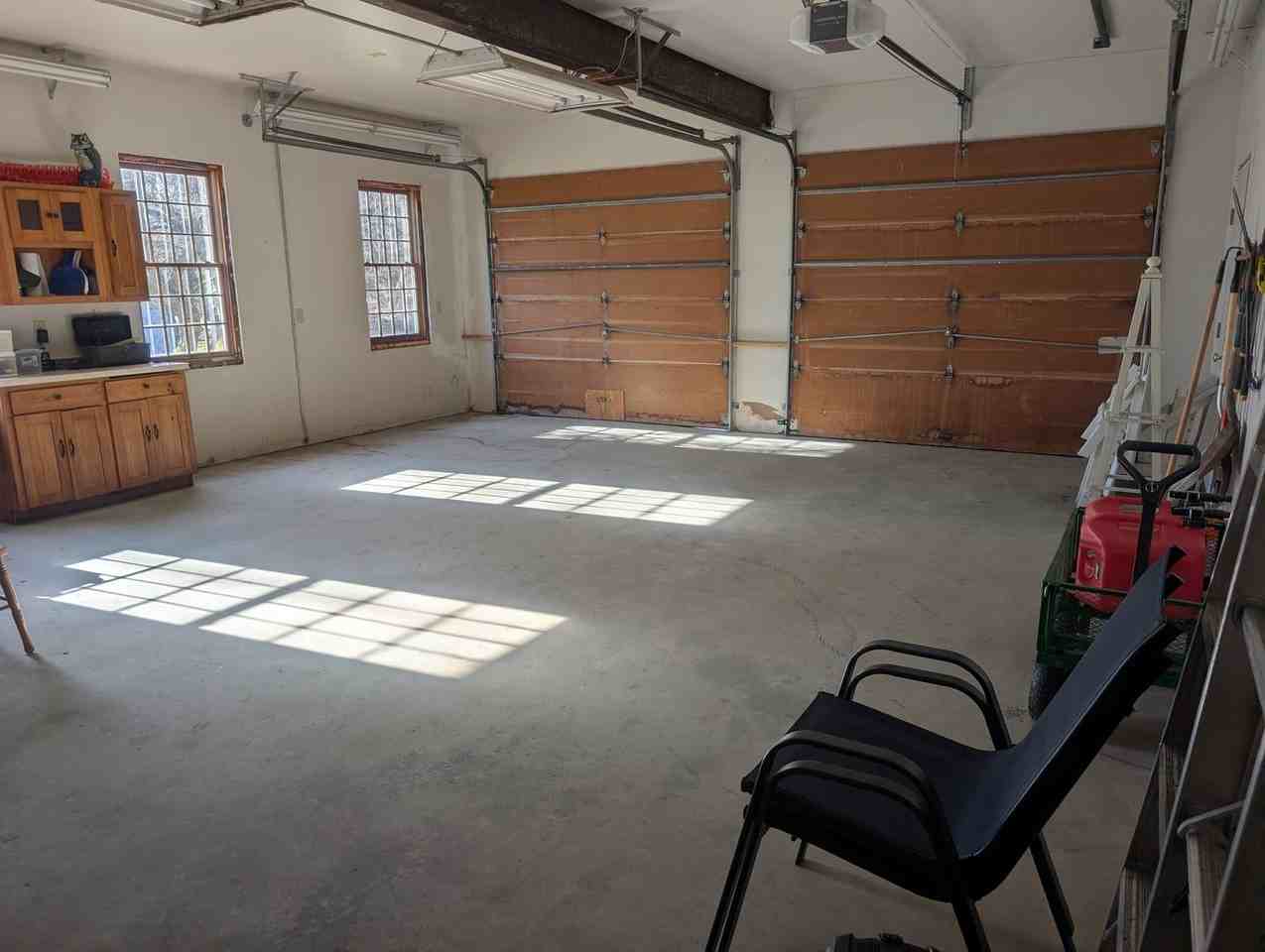 347 Alexander Rd - Photo 7 of 50