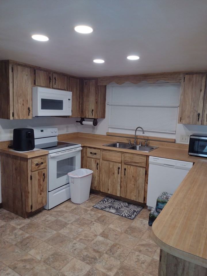 35025 Raintree Drive - Photo 3 of 18