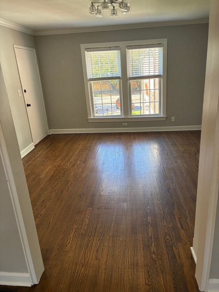 A Little Holiday Wish Come True: No rent until January! - Photo 2 of 31