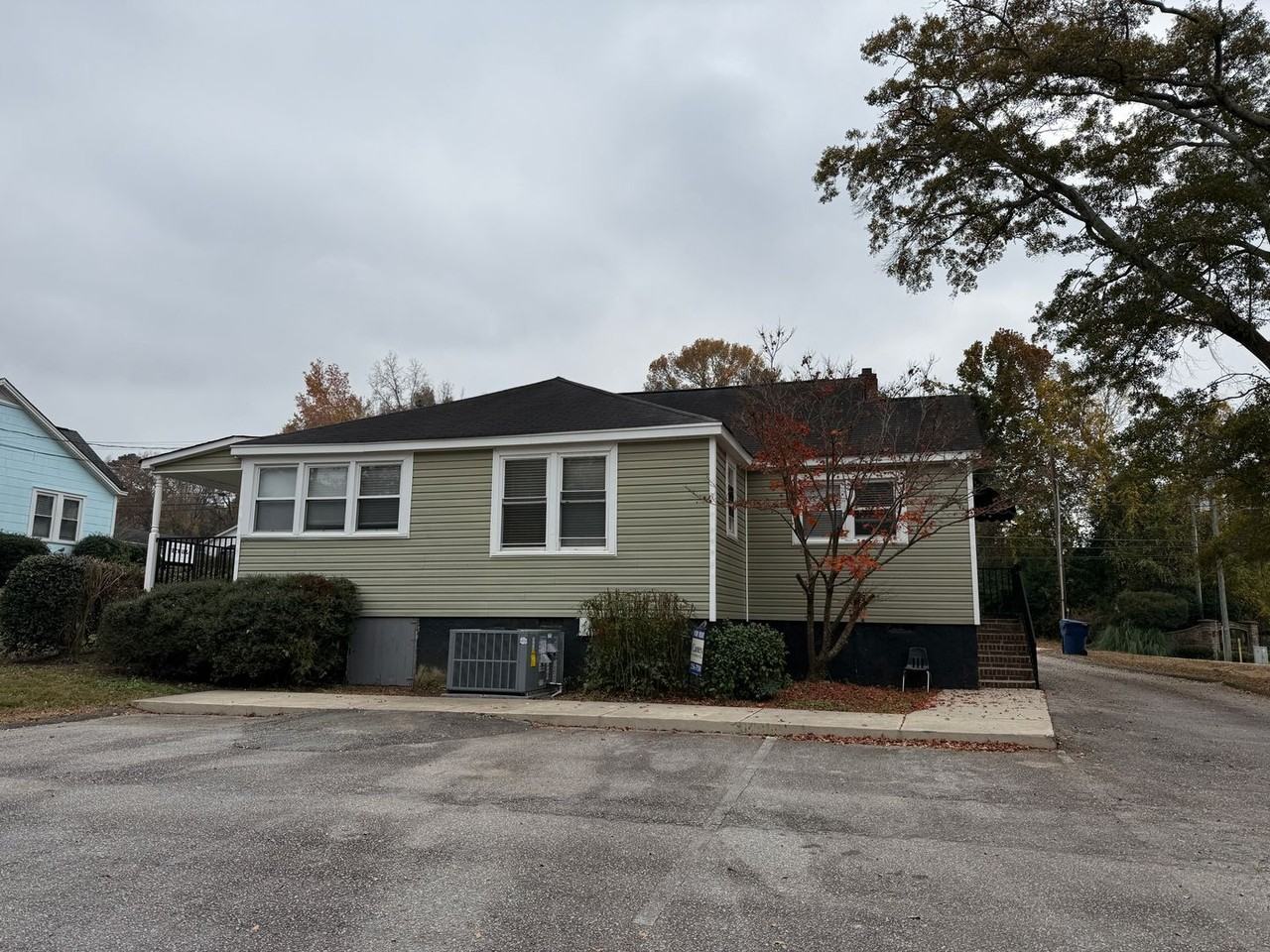 812 East Main Street - Photo 3 of 14