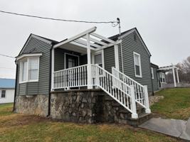 featured image of 313 East Bernard Avenue