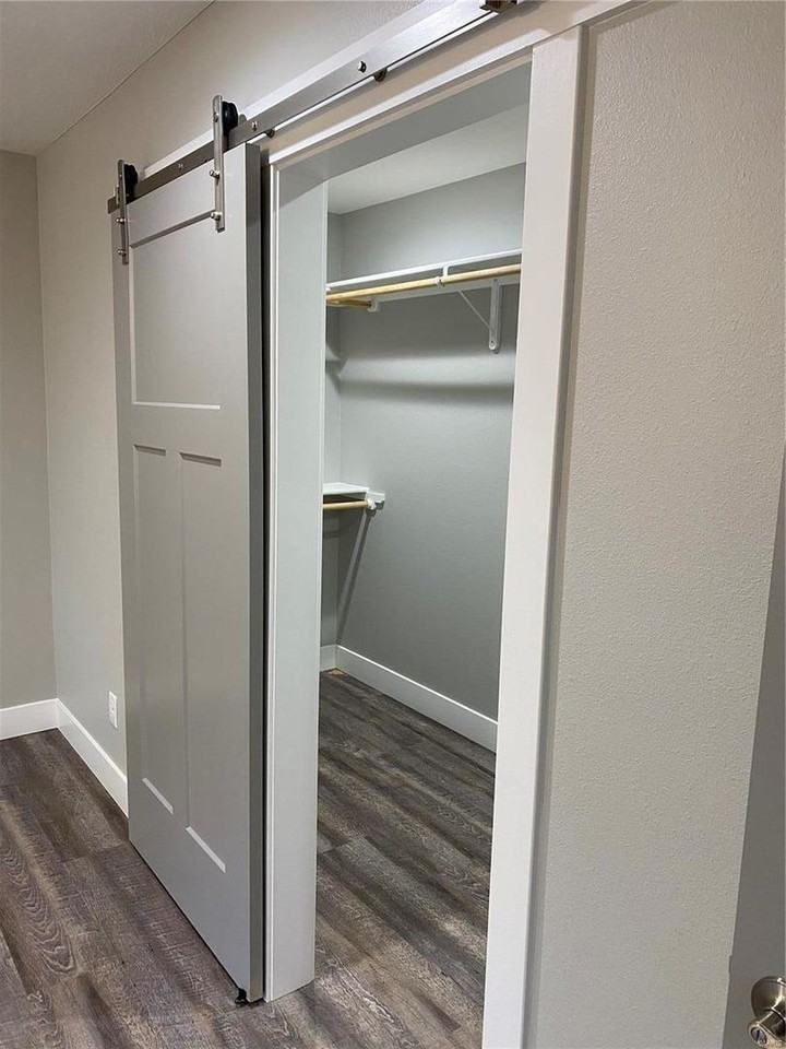 102 Alpine - Photo 6 of 12