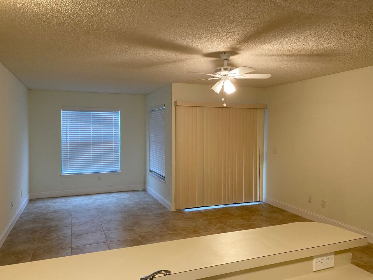 2118 Arbour Walk Cir - Photo 4 of 17