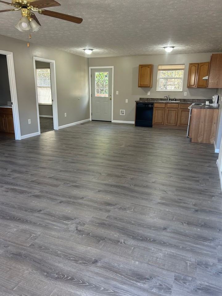 1405 Clintwood Court - Photo 3 of 10