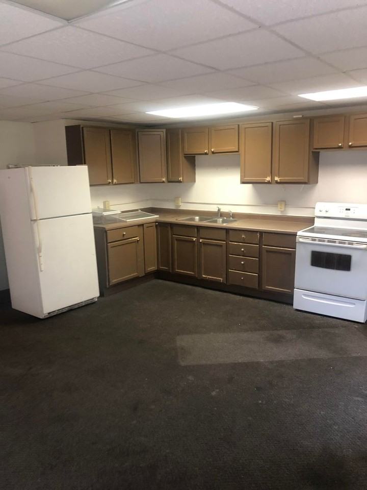 930 West 3rd Street - Photo 2 of 9