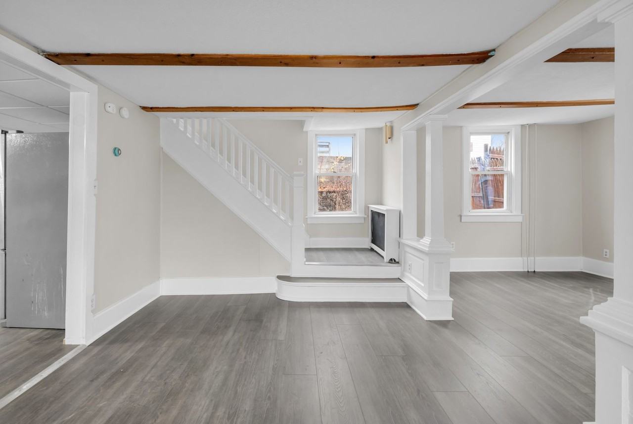 210 Roseto Ave - Photo 6 of 22