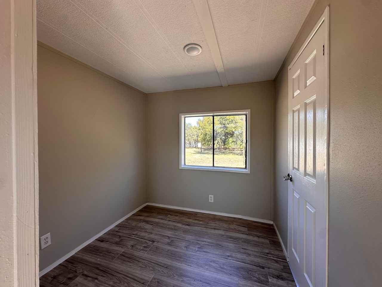 3201 Stephen F Austin Drive #122 - Photo 6 of 8