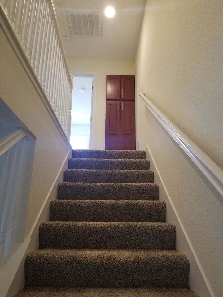 5499 Carlson Dr Sacramento CA - Photo 4 of 11