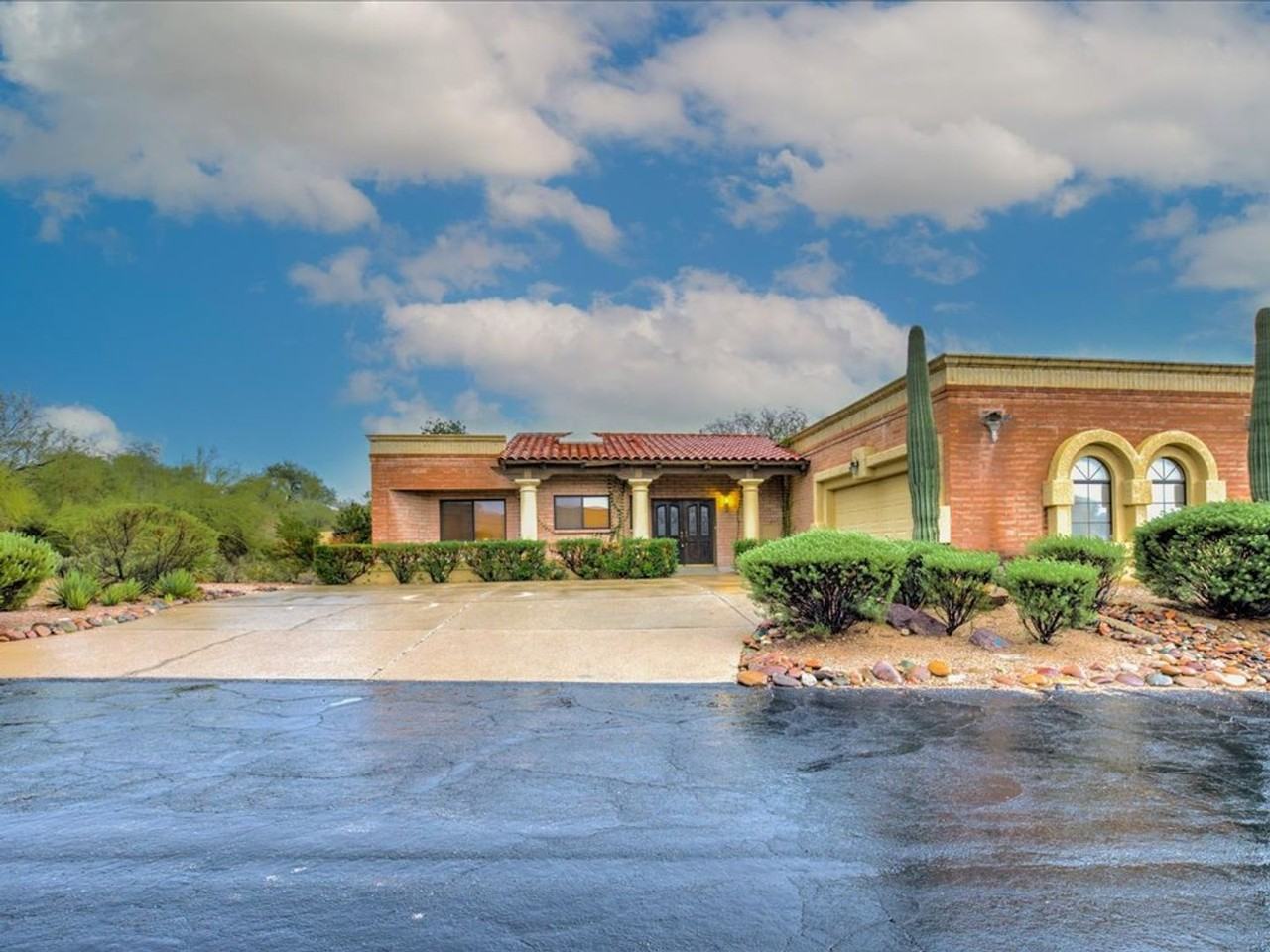 4130 E Pontatoc Canyon Dr - Photo 3 of 27